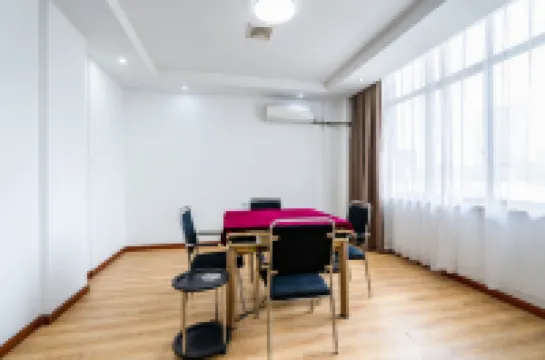 Shankee Hotel (Zhenjiang Danyang Railway Station Wuyue Plaza)