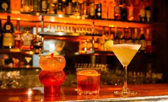 Hotel DeBrett