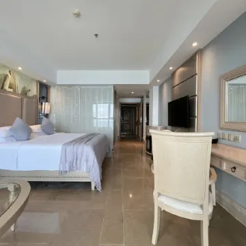 Barry Boutique Hotel Отели рядом с достопримечательностью «Пляж Дадунхай»