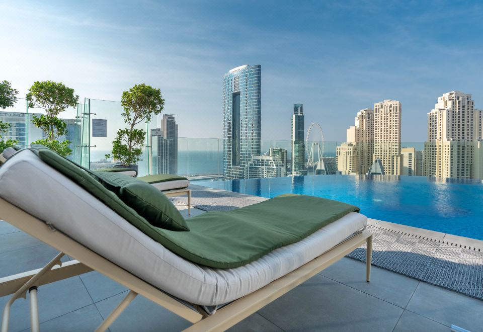 두바이 마리나 워크 젬 모던 아파트먼트 전경