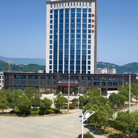 Vienna Hotel (Xiushui Bus Station Branch)