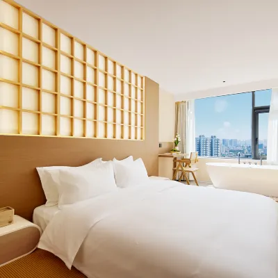 Longmao Jingling Hotel (Southwest Jiaotong University Shawan Subway Station) Hotels near Jinniu