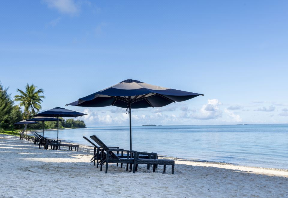 켄싱턴 호텔의 인피니티 풀 또는 워터슬라이드