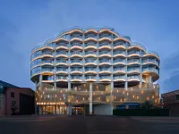 ATOUR ORIGIN Hotel Haikou Longhua Longhu Tianjie Hotels near Jinniuling Park