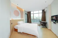 Qidian Zhixuan Hotel (Jianji Shopping Center)
