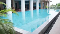 โรงแรม กรุงศรี ริเวอร์ อยุธยา - ที่มีสระว่ายน้ำ