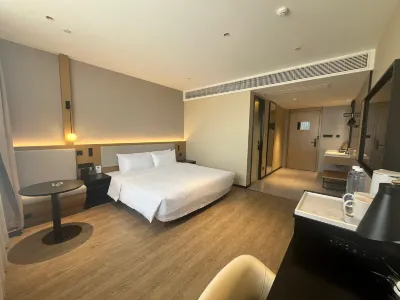 QUANYOUJIUDIAN Hotel di Donghai
