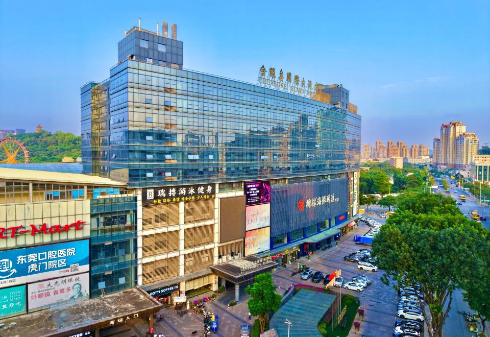 hotel overview picture