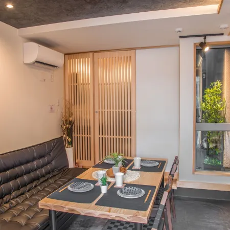 11-Min Walk to Sensoji! Modern x Traditional House in Asakusa, 1 Min to Shopping street