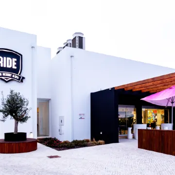 Ride Surf Resort & Spa Peniche
