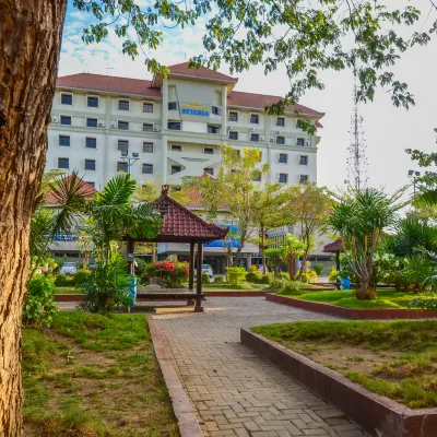 Graha Widya Bhakti Hotels near Sepuluh Nopember Institute of Technology