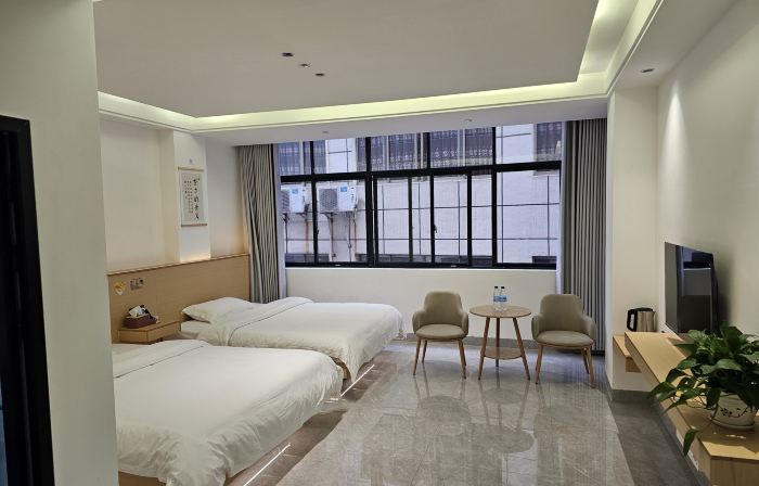 InterContinental Hotel Zhenxiong (Jie Xin Garden Branch)