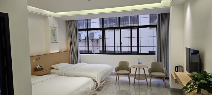 InterContinental Hotel Zhenxiong (Jie Xin Garden Branch) Hotels in Zhenxiong