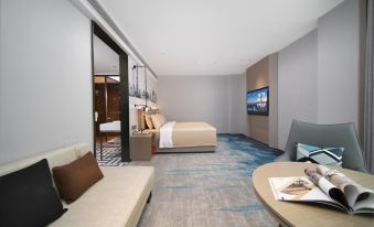 Yasfeier Hotel (Wuzhou South Railway Station Branch)