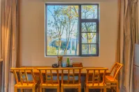 Yijian Hostel Hotels in Xingren