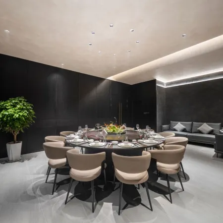 Weishi Yingyue Haitang Hotel