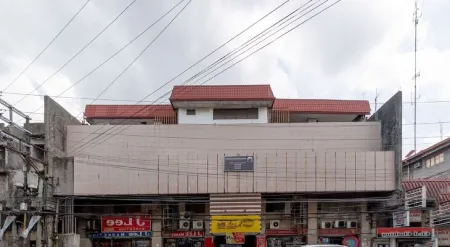 紅多茲巴科洛德入住旅館