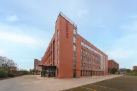 Ibis Hotel (Jiujiang Gongqingcheng University Town) Hotels in Gongqingcheng