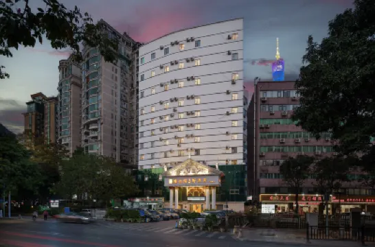 Vienna 3 Best Hotel（Guangzhou Haizhu Canton Tower Hotel） Các khách sạn gần Canton Tower