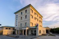 Muxlis Hotel Hotels in Zangiota District