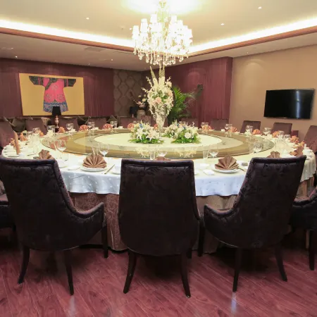 Huquan Resorts & Spa