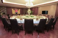 Huquan Resorts & Spa - breakfast