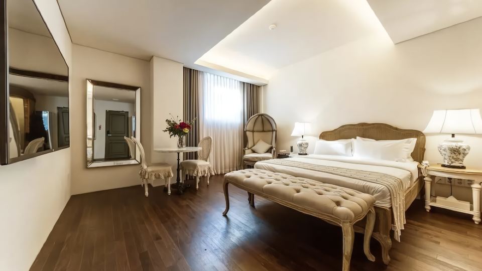 KAYLA HOTEL