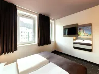 B＆B ホテル デュッセルドルフ Hbf キーフェルンシュトラーセ コミュニティ周辺のホテル