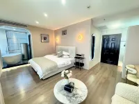 Meiyu Service Apartment (Wuling Square Wanbao International Store)