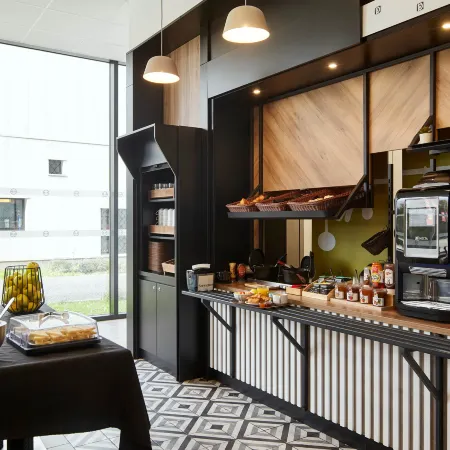 B&B Hôtel Cergy Saint-Christophe