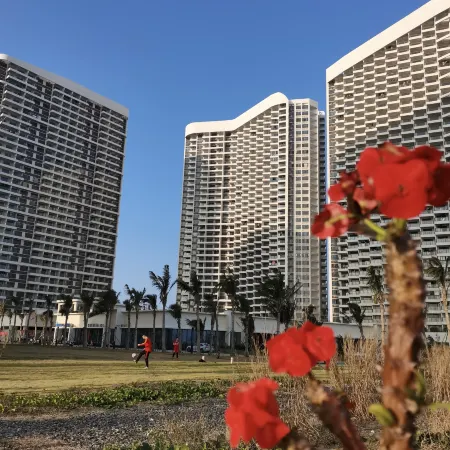 Peninsula Seaview Apartment (Wuchuan Dinglongwan Ocean Kingdom Branch)