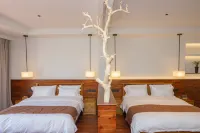 Nanxiangju·Hermitage Golden Silk Nanmu View Themed Boutique Hotel Hotels in Lushan