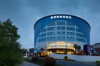 Golden Tulip South Lake Jiaxing