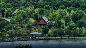 Taiping Lake Forest Chalet Hotel