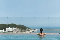 IJE Busan IJE บูซาน - สระว่ายน้ำบนดาดฟ้า