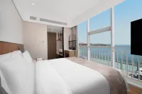 Royeah Hotel Qingdao(Donghai Middle Road)
