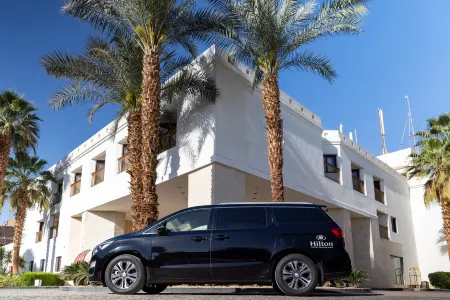 Hilton Luxor Resort & Spa