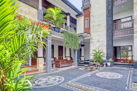 Hotel O Padang near Mesjid Raya Syekh Ahmad Al-Minangkanawi formerly Hotel Surya Palace Отели в г. Gunung Pangilun