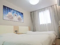 Shuifu Dongjin Business Hotel Hotels in Shuifu