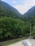 Qingchuan Yuxige Homestay