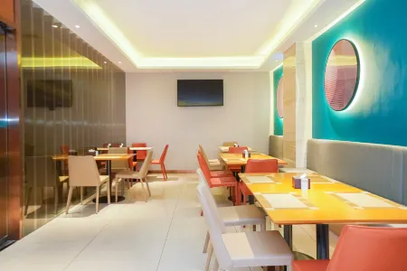 City Comfort Inn Hotel (Yichang Shenxianwan Three Gorges Highway Entrance) Отели рядом с достопримечательностью «The Xiling Gorge “Happy Valley”»