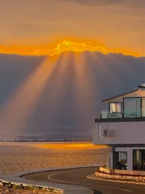 Yujian • Dali 丨 EARTHGAZE • STARSPANNG Datang Shanhai Homestay (Cai Village Wharf Erhai)