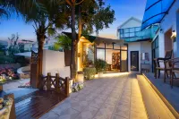 Kunming Cloudscape Courtyard (Dianchi Haigeng Dam Branch) Hotels in Dianchi Lake Scenic Area/ Sunac World