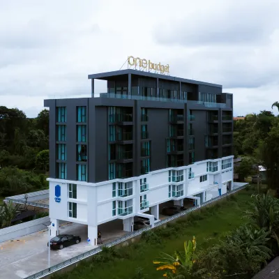 One Budget Hotel Chiangrai Baanmai Отели рядом с достопримечательностью «Госпиталь Овербрук»