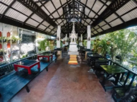 Baan Orawee Boutique Hotel Hotels near Huay Tueng Thao Reservoir