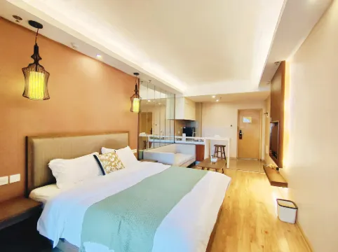 Qiyuan Homestay (Anning Hot Spring Valley Red Clay Tennis Base)