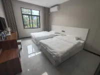 Xiaoxiao Homestay (Jiuhua Tianchi Nuoxianzhen Scenic Area)