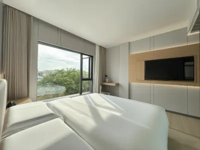 Shanwei Red Bay Island Homestay Hotels in Red Bay Tourist Resort