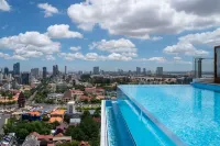 บาสแซค ซิกเนเจอร์ โรงแรม & เรสซิเดนซ์ - สระว่ายน้ำแบบอินฟินิตี้