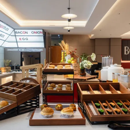 Borrman Hotel (Guiping Xishan Government Service Center)